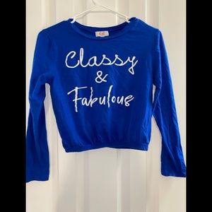 Crop top blue long sleeve.